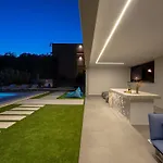 Luxury Depollo *