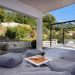 Luxury Depollo