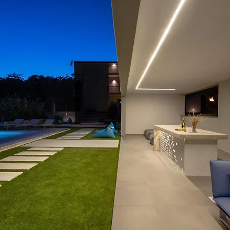 Luxury Depollo *