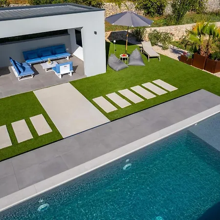 Luxury Depollo *