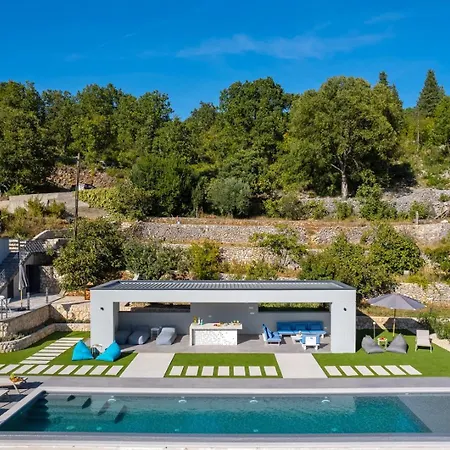 Luxury Depollo Villa